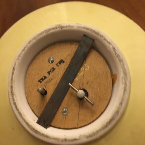 1940's "Atomic Age" Ohio Pottery Musical Teapot - Picture 5 of 7